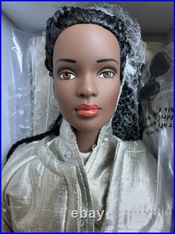 Tonner Tyler Wentworth 2002 COLLECTION URBAN SPORT ESME 16 Fashion Doll NIB NEW Tonner Tyler Wentworth 2002 COLLECTION URBAN SPORT ESME 16 Fashion Doll NIB NEW