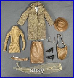 Tonner Tyler Wentworth 2002 City Tweed 16 Fashion Doll Complete Outfit