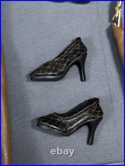 Tonner Tyler Wentworth 2002 City Tweed 16 Fashion Doll Complete Outfit