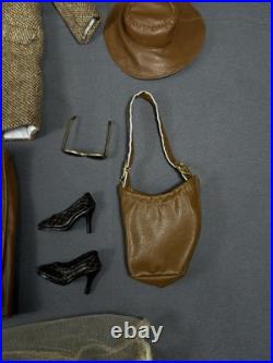 Tonner Tyler Wentworth 2002 City Tweed 16 Fashion Doll Complete Outfit