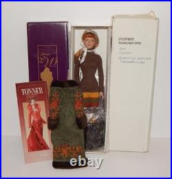 Tonner Tyler Wentworth 2003 ABSOLUTELY ASPEN SYDNEY CHASE 16 Doll NRFB