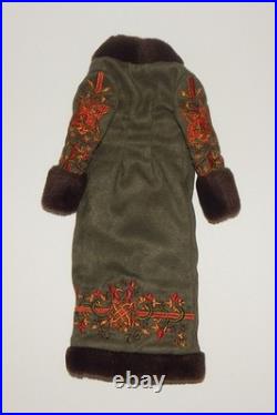 Tonner Tyler Wentworth 2003 ABSOLUTELY ASPEN SYDNEY CHASE 16 Doll NRFB