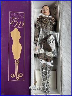 Tonner Tyler Wentworth 2003 Collection HAUTE DOLL EXCLUSIVE SYDNEY CHASE NEW NIB