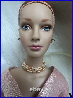 Tonner Tyler Wentworth 2003 Collection JANE SHIMMERING ROSE 16 Dressed Doll LE