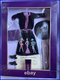 Tonner Tyler Wentworth 2003 SKETCHBOOK SAVVY Toy Fair Special 16 Doll Outfit LE