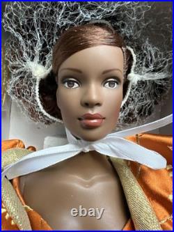 Tonner Tyler Wentworth 2004 Collection AMBER GLOW ESME 16 Dressed Fashion Doll Tonner Tyler Wentworth 2004 Collection AMBER GLOW ESME 16 Dressed Fashion Doll
