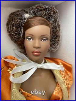 Tonner Tyler Wentworth 2004 Collection AMBER GLOW ESME 16 Dressed Fashion Doll