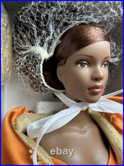 Tonner Tyler Wentworth 2004 Collection AMBER GLOW ESME 16 Dressed Fashion Doll Tonner Tyler Wentworth 2004 Collection AMBER GLOW ESME 16 Dressed Fashion Doll