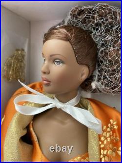Tonner Tyler Wentworth 2004 Collection AMBER GLOW ESME 16 Dressed Fashion Doll
