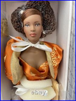 Tonner Tyler Wentworth 2004 Collection AMBER GLOW ESME 16 Dressed Fashion Doll