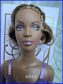Tonner Tyler Wentworth 2004 Ready to Wear RUNWAY VIOLETTE ESME 16 Fashion Doll Tonner Tyler Wentworth 2004 Ready to Wear RUNWAY VIOLETTE ESME 16 Fashion Doll