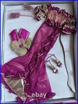 Tonner Tyler Wentworth 2005 Brenda Starr Brazilian Bombshell 16 Doll Outfit New