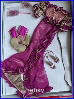 Tonner Tyler Wentworth 2005 Brenda Starr Brazilian Bombshell 16 Doll Outfit New