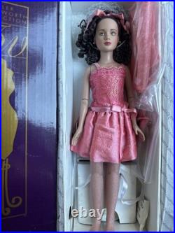 Tonner Tyler Wentworth 2005 Collection SUGAR PLUM PARTY MARLEY 12 Dressed Doll Tonner Tyler Wentworth 2005 Collection SUGAR PLUM PARTY MARLEY 12 Dressed Doll