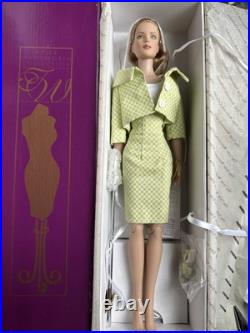 Tonner Tyler Wentworth 2006 Collection CHECK THIS OUT! 16 Dressed Fashion Doll