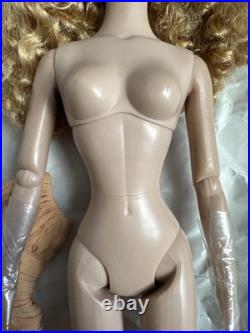 Tonner Tyler Wentworth 2006 PARISIAN ROMANTIC SUZETTE 16 DRESSED FASHION DOLL
