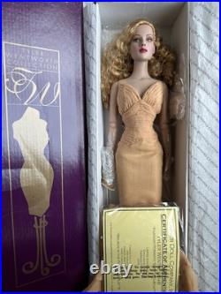 Tonner Tyler Wentworth 2006 PARISIAN ROMANTIC SUZETTE 16 DRESSED FASHION DOLL