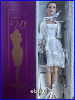 Tonner Tyler Wentworth 2007 Collection PRESS CONFERENCE EMILIE 16 DOLL NEW NIB Tonner Tyler Wentworth 2007 Collection PRESS CONFERENCE EMILIE 16 DOLL NEW NIB