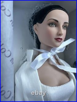 Tonner Tyler Wentworth 2007 Collection PRESS CONFERENCE EMILIE 16 DOLL NEW NIB Tonner Tyler Wentworth 2007 Collection PRESS CONFERENCE EMILIE 16 DOLL NEW NIB