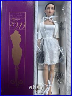 Tonner Tyler Wentworth 2007 Collection PRESS CONFERENCE EMILIE 16 DOLL NEW NIB Tonner Tyler Wentworth 2007 Collection PRESS CONFERENCE EMILIE 16 DOLL NEW NIB