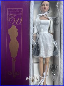 Tonner Tyler Wentworth 2007 Collection PRESS CONFERENCE EMILIE 16 DOLL NEW NIB Tonner Tyler Wentworth 2007 Collection PRESS CONFERENCE EMILIE 16 DOLL NEW NIB
