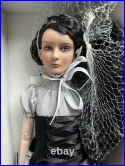Tonner Tyler Wentworth 2009 AGNES DREARY MINOR CONUNDRUM 12 Fashion Doll NRFB