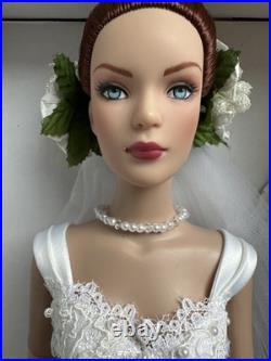 Tonner Tyler Wentworth 2009 CONVENTION I TAKE THEE MATT 16 BRIDE DOLL BW BODY