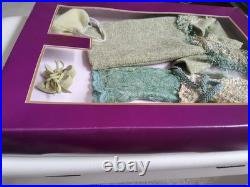 Tonner Tyler Wentworth City Style Charlotte 16inc Doll 2006 Tonner Tyler Wentworth City Style Charlotte 16inc Doll 2006