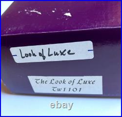 Tonner Tyler Wentworth Collection Look Of Luxe Doll Stand Outfit Box