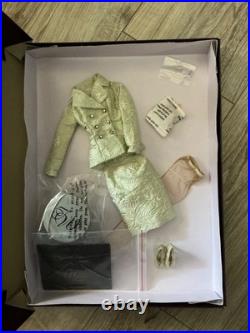 Tonner Tyler Wentworth Doll Central Park Benefit Luncheon Outfit 99817 & Shipper Tonner Tyler Wentworth Doll Central Park Benefit Luncheon Outfit 99817 & Shipper