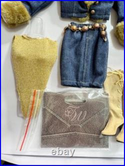 Tonner Tyler Wentworth Doll Clothes Soho Blues Outfit Set TW8305 Tonner Tyler Wentworth Doll Clothes Soho Blues Outfit Set TW8305