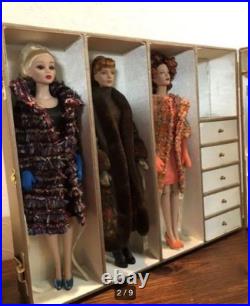 Tonner Tyler Wentworth Doll Set 3 Dolls Wardrobe Trunk 5 Outfits Limited Edition