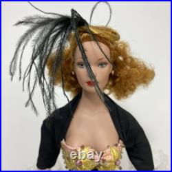 Tonner Tyler Wentworth Doll Soir de Fete 16 Theatre de La Mode with Box & Stand