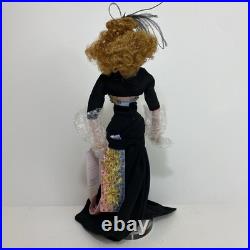 Tonner Tyler Wentworth Doll Soir de Fete 16 Theatre de La Mode with Box & Stand