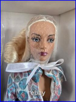 Tonner Tyler Wentworth Fashion Doll, Ice Blue Sydney & Lovely Haute Couture NRFB
