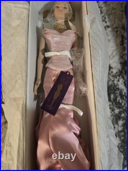 Tonner Tyler Wentworth PINK CHAMPAGNE 16 Fashion Doll & Outfit