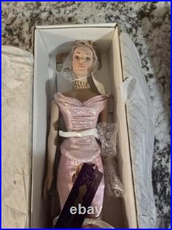 Tonner Tyler Wentworth PINK CHAMPAGNE 16 Fashion Doll & Outfit