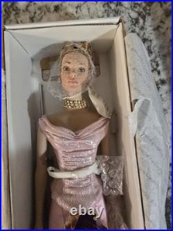 Tonner Tyler Wentworth PINK CHAMPAGNE 16 Fashion Doll & Outfit