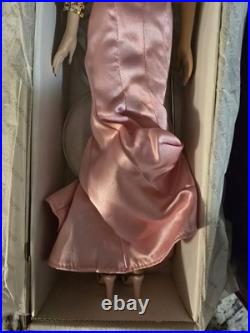 Tonner Tyler Wentworth PINK CHAMPAGNE 16 Fashion Doll & Outfit