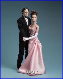 Tonner Tyler Wentworth PORTRAIT GLAMOUR 16 Fashion Doll, Exclusive LE, Video