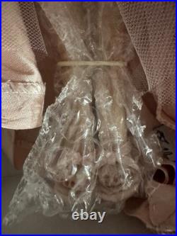 Tonner Tyler Wentworth Press Conference Emilie 16 Doll Redressed Premiere Pink
