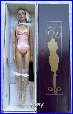 Tonner Tyler Wentworth Ready-To-Wear Shimmer Sydney Chase 16 Doll TW2403