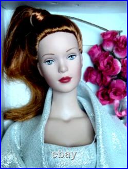 Tonner Tyler Wentworth Something Sleek Redhead In Shakespeare In The Park Outfit Tonner Tyler Wentworth Something Sleek Redhead In Shakespeare In The Park Outfit