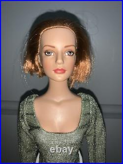 Tonner Tyler Wentworth TRENDS SYDNEY CHASE Doll BW Body In Franklin Mint Dress