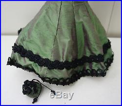 Tonner Tyler Wentworth Wizard of Oz Wicked Witch Winkie Reception 16 Outfit