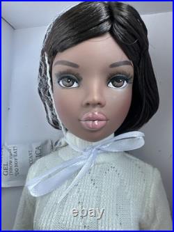 Tonner VDC 2024 Ellowyne Wilde Neema Soft Stuff 16 Wigged Fashion Doll New Nrfb