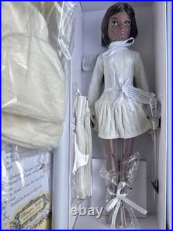 Tonner VDC 2024 Ellowyne Wilde Neema Soft Stuff 16 Wigged Fashion Doll New Nrfb