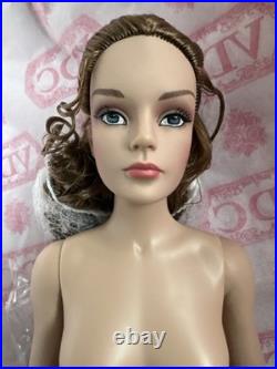 Tonner VDC 2026 Grace Fitzpatrick Possibility Redhead 16 Doll + Outfit New Nib