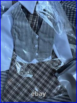 Tonner VDC Ellowyne Wilde 2025 Subscription Box Lessons In Ennui 16 Doll Outfit