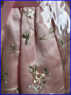 Tonner VDC Ellowyne Wilde Subscription Box Flower Fancy 16 Pink Doll Outfit New